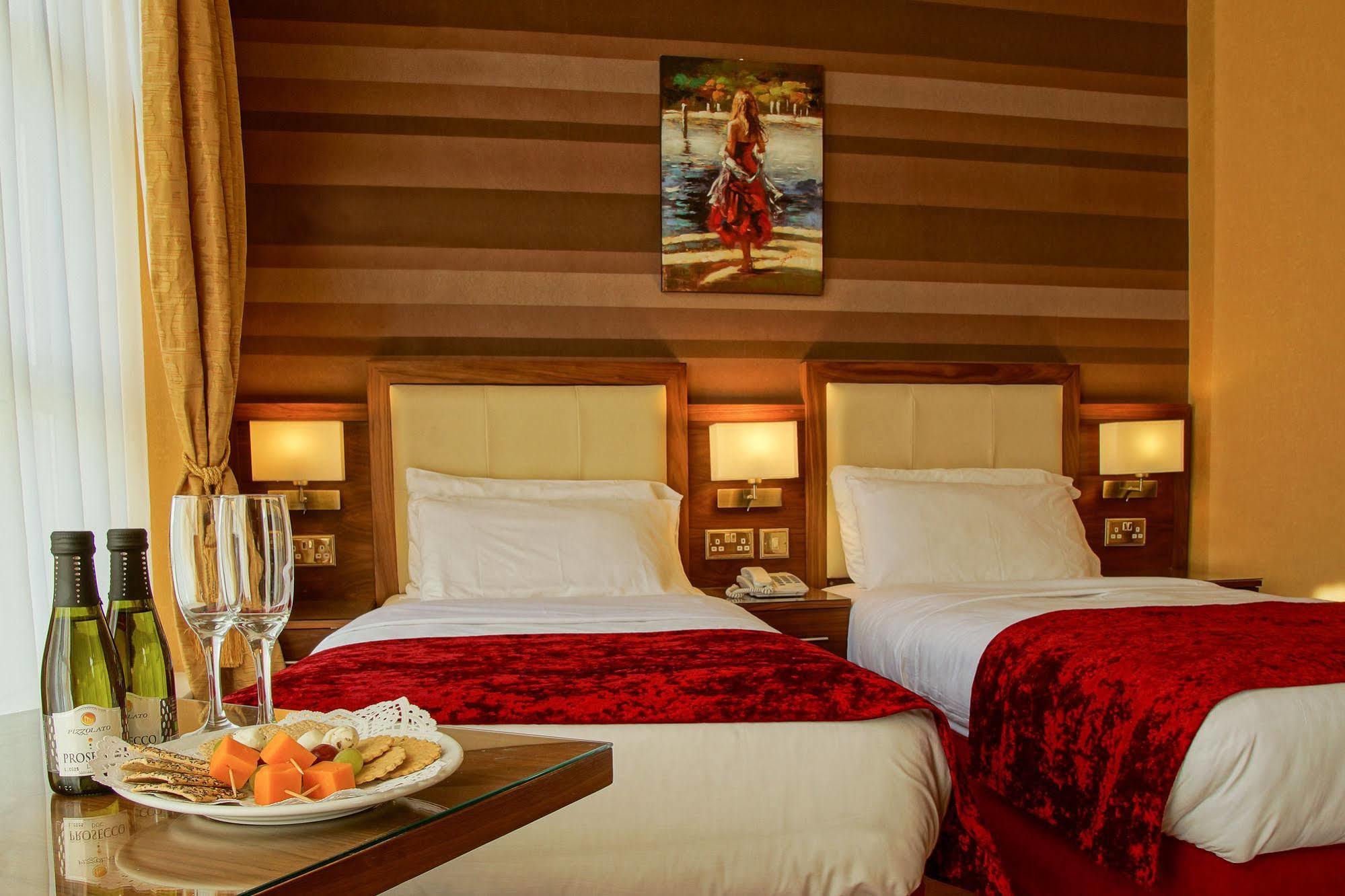 The Great Northern Hotel Бундоран Екстериор снимка